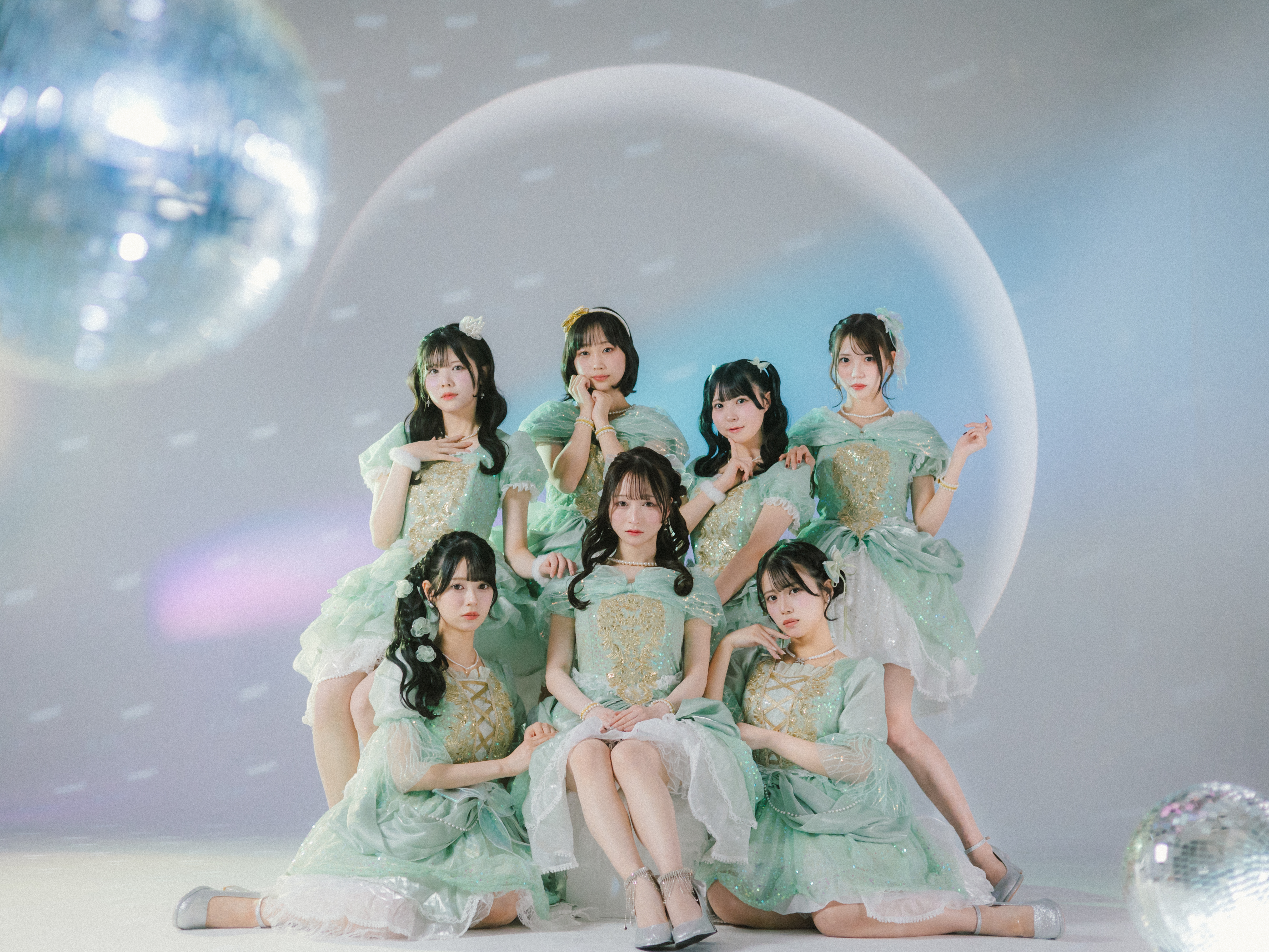 すべての瞬間は君だった。2025年冬アーティスト写真